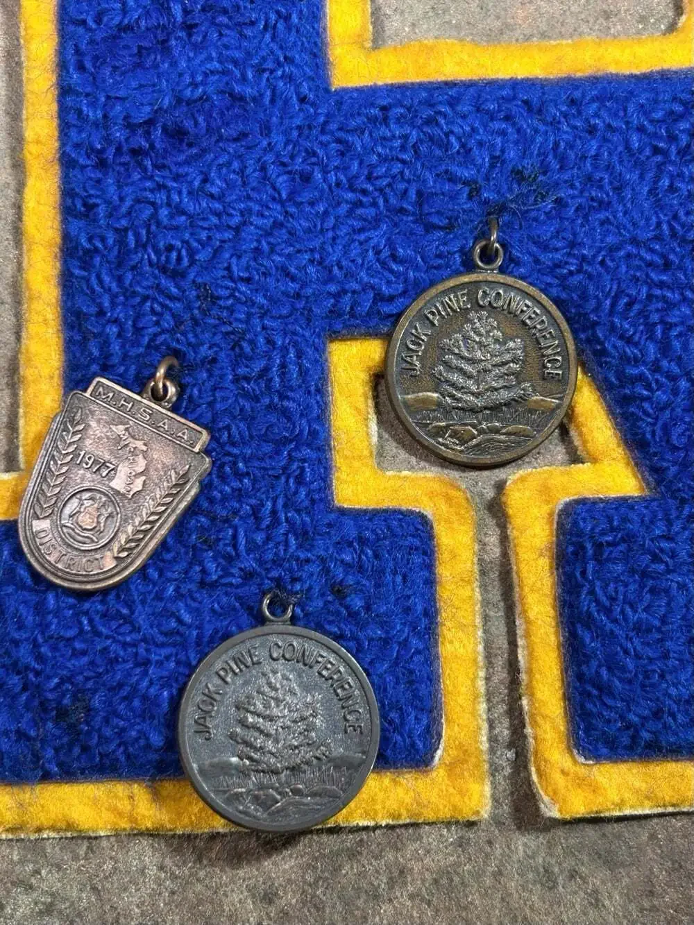 Vintage Blue And Yellow R Chenille Varsity Letter with sports pins 1980